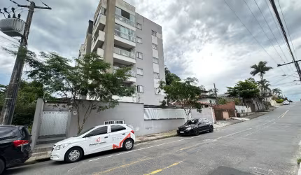 Ótimo apartamento com 2 quartos à venda no bairro Costa e Silva em Joinville - SC por R$299.000,00.