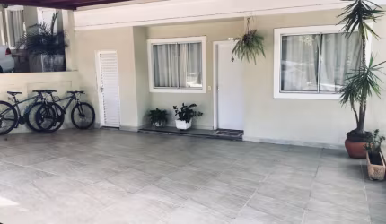 Casa térrea Jardim dos Hibiscos