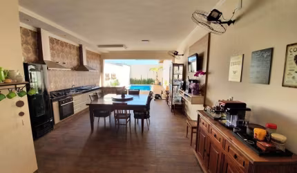Casa com 3 dormitórios à venda, 230 m² por R$ 1.200.000,00 - Jardim Allah - Barretos/SP
