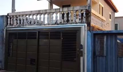 Casa com 3 dormitórios à venda, 113 m² por R$ 250.000,00 - Derby Clube - Barretos/SP