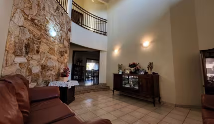 Casa com 3 dormitórios à venda, 439 m² por R$ 850.000,00 - Baroni - Barretos/SP