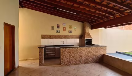 Casa com 3 dormitórios à venda, 165 m² por R$ 420.000,00 - América - Barretos/SP