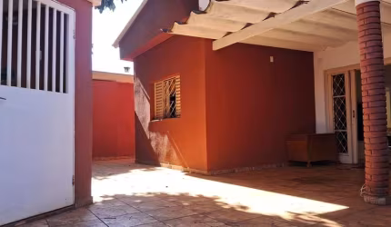 Casa com 2 dormitórios à venda, 85 m² por R$ 360.000 - Ortega - Barretos/SP