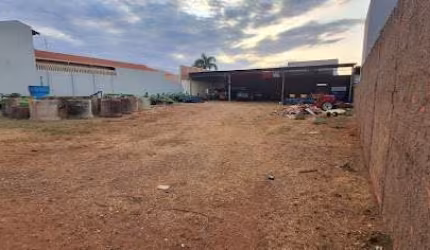 Barracão à venda, 600 m² por R$ 1.200.000,00 - América - Barretos/SP