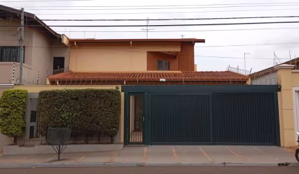 Casa com 5 dormitórios à venda, 391 m² por R$ 1.200.000,00 - Celina - Barretos/SP