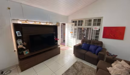 Casa com 4 dormitórios à venda, 174 m² por R$ 230.000,00 - Zequinha Amêndola - Barretos/SP