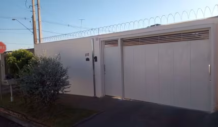 Casa com 2 dormitórios à venda, 70 m² por R$ 230.000 - Vida Nova - Barretos/SP