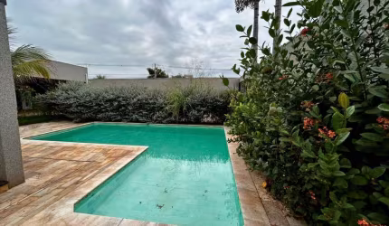 Casa com 3 dormitórios à venda, 257 m² por R$ 550.000,00 - City Barretos - Barretos/SP