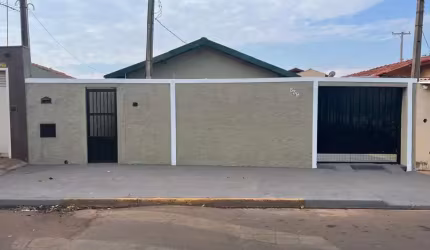 Casa com 3 dormitórios à venda, 75 m² por R$ 170.000,00 - Zequinha Amêndola - Barretos/SP