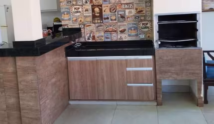 Casa com 3 dormitórios à venda, 150 m² por R$ 440.000,00 - Derby Clube - Barretos/SP