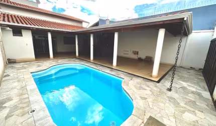 Casa com 3 dormitórios à venda, 225 m² por R$ 900.000 - Jardim Ramos - Barretos/SP
