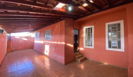 Casa com 3 dormitórios à venda, 100 m² por R$ 250.000 - Fortaleza - Barretos/SP