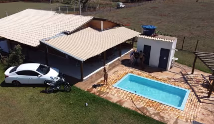 Chácara / sítio com 3 quartos à venda no Aeroporto, Barretos , 130 m2 por R$ 450.000