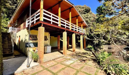 Casa com 3 dormitórios à venda, 270 m² por R$ 580.000,00 - Parque Pedra do Baú - Campos do Jordão/SP