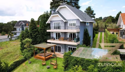 Casa com 3 dormitórios à venda, 380 m² por R$ 2.800.000,00 - Toriba - Campos do Jordão/SP