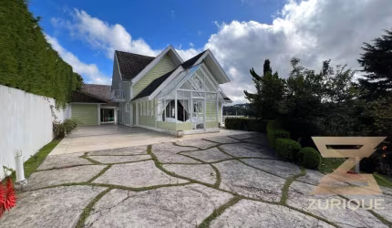 Casa com 6 dormitórios à venda, 302 m² por R$ 2.000.000,00 - Vila Austríaca - Campos do Jordão/SP