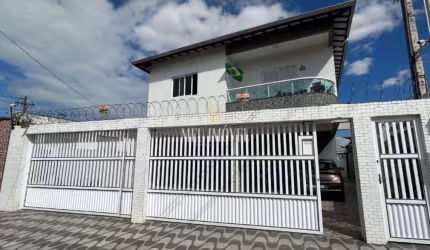 Casa em Condomínio à venda na Tupi - Praia Grande - SP: