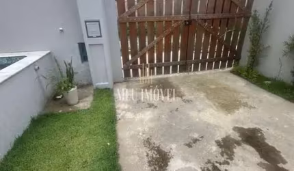 Casa Geminada à venda no Jardim Jamaica - Itanhaém - SP: