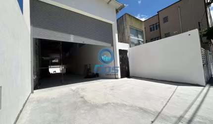 Galpão com 0 quarto, Ponta da Praia, Santos - R$ 2 mi, Cod: 6064