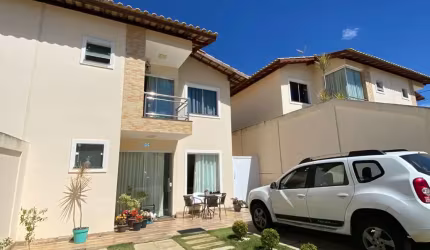 CASA EM CONDOMÍNIO NO ALTO DO CANDEIAS