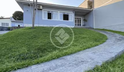 Ampla casa nas proximidades do centro histórico de São José codigo: 41544