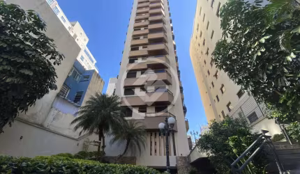 Apartamento 4 Dormitórios, 2 Suítes e 2 vagas de garagem no Centro codigo: 80728