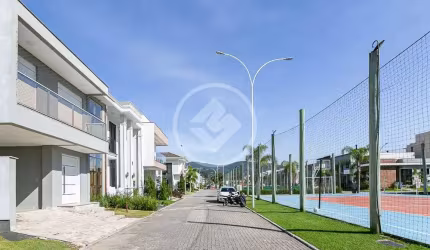Casa em condomínio Deltaville codigo: 82634