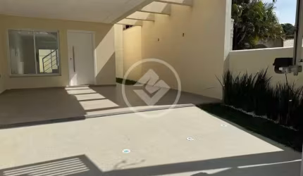 Linda casa duplex à 600 metros da praia dos Ingleses codigo: 89211