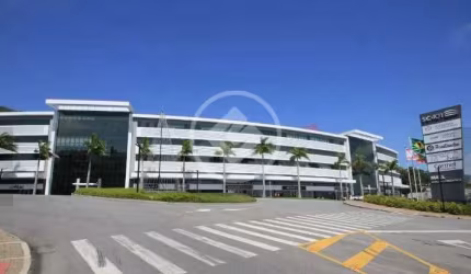 Excelente oportunidade de investimento! Sala comercial de 54 m², localizada no prestigiado complexo Square SC, no Saco Grande.Torre A. codigo: 90448