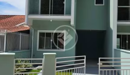Sobrado localizado em forquilhas codigo: 97440