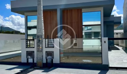 Casa localizado em Forquilhas codigo: 100405