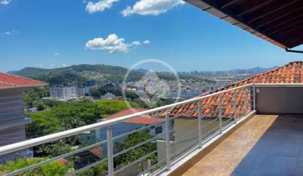 Maravilhosa casa com vista privilegiada no Centro Histórico de São José. codigo: 102334