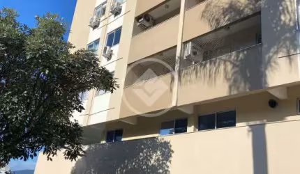 Confortável e aconchegante apartamento com 3 quartos sendo 1 suíte à venda no Carvoeira codigo: 116597