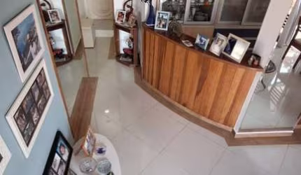 Apartamento para Venda em São Vicente, Centro, 2 dormitórios, 1 suíte, 3 banheiros, 2 vagas