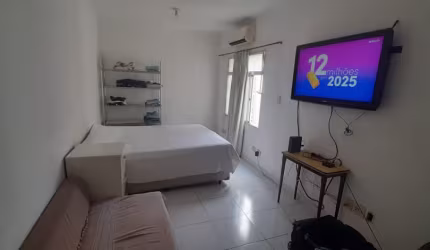 Oportunidade Vende-se Living Na avenida da Praia José Menino - Santos/SP