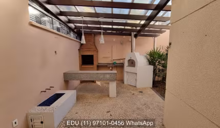 Casa com 4 dormitórios à venda, 110 m² por R$ 890.000 - Granja Viana - Cotia/SP