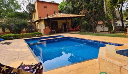 Casa com 4 dormitórios à venda, 249 m² por R$ 960.000,00 - Condomínio Portal do Vinhático - Lagoa Santa/MG