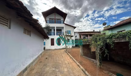 Casa com 5 dormitórios à venda, 171 m² por R$ 950.000,00 - Centro - Lagoa Santa/MG