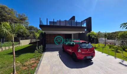 Casa em Lagoa Santa, com 4 dormitórios à venda, 417 m² por R$ 3.990.000 - Condomínio Victória Golf Residence - Lagoa Santa/MG