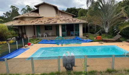Casa em Jaboticatubas, com 3 dormitórios à venda, 320 m² por R$ 1.300.000 - Condomínio Vale Do Luar - Jaboticatubas/MG