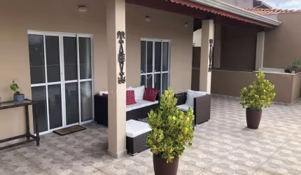 Casa para Venda em Jundiaí, Parque Cidade Jardim, 2 dormitórios, 1 suíte, 3 banheiros, 4 vagas