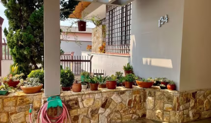 Casa para Venda em Jundiaí, Jardim das Samambaias, 5 dormitórios, 1 suíte, 5 banheiros, 7 vagas