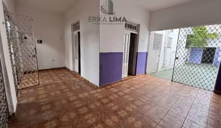 Casa à venda, com 03 quartos, 396m², Cordeiro, Recife-PE