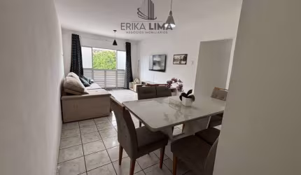 Apartamento  mobiliado com 03 quartos mais dependência na Boa Vista com 01 vaga de garagem e portaria 24 horas