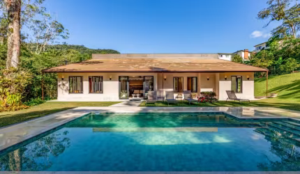 Casa com 5 quartos no Comary, Teresópolis.