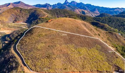 Lote em condomínio no Pedro do Rio, Petrópolis.