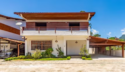 Casa com 4 quartos em condomínio no Alto, Teresópolis.