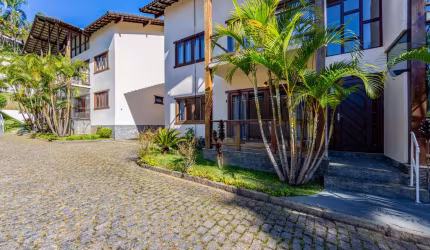 Casa com 2 quartos no Alto, Teresópolis.