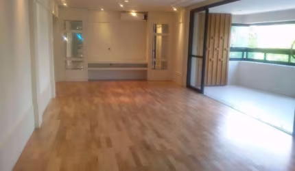 Apartamento para locação no Villaggio Panamby- 03 Suites, 04 vagas, depósito. AP1658.