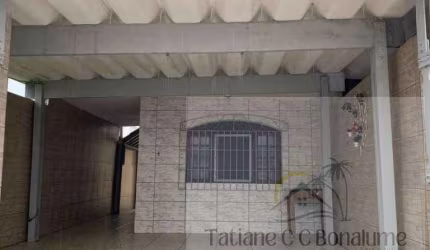 Casa para Venda em Mongaguá, Vera Cruz, 2 dormitórios, 1 suíte, 2 banheiros, 2 vagas